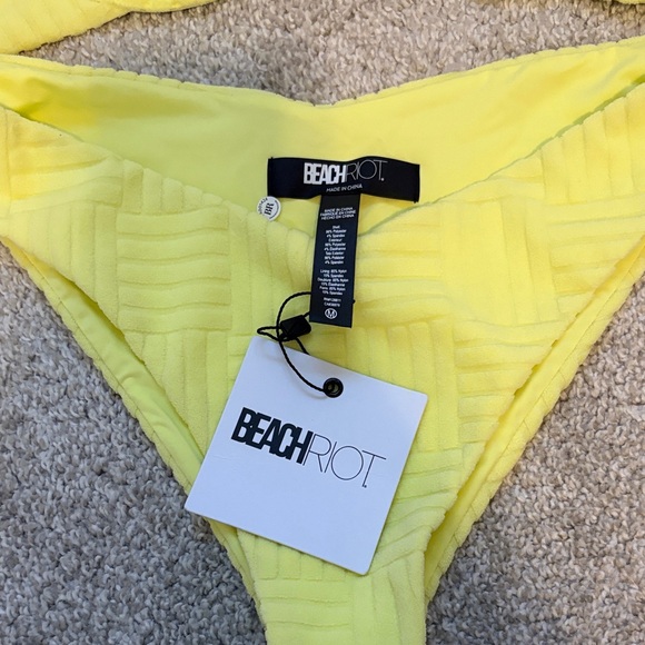 Beach Riot Yellow Bikini - Picture 4 of 6